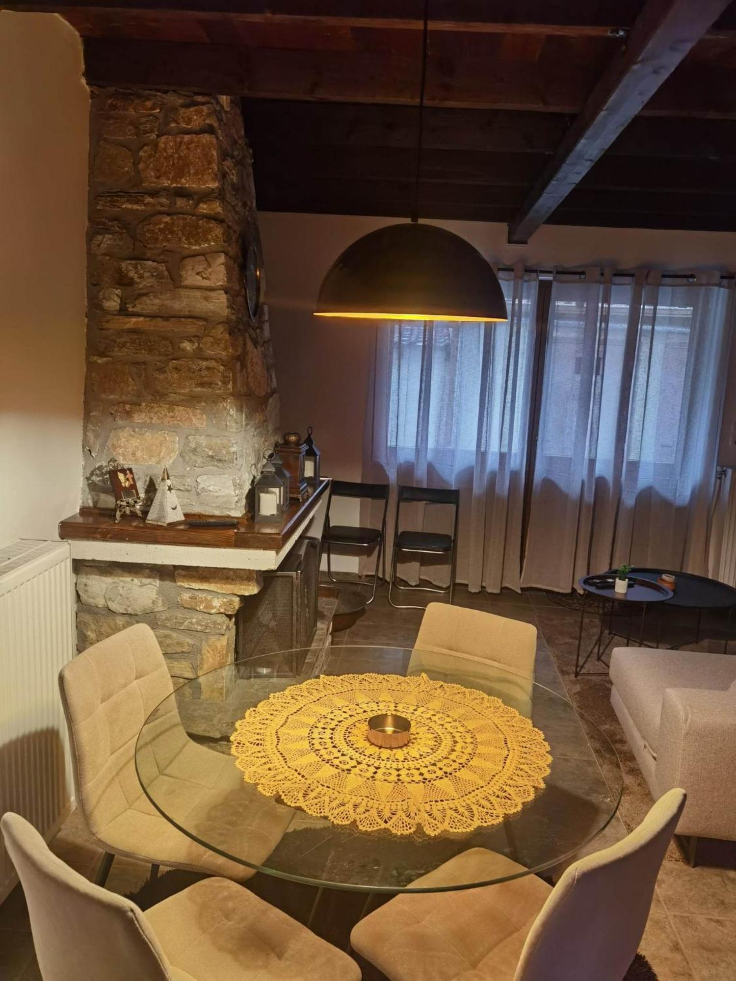 Traditional Stone Cottage In Palio Elatohori Buitenkant foto